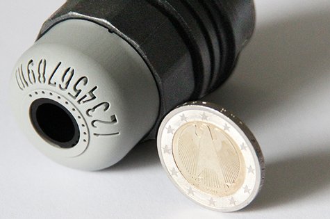 Campanello Bremse Größenvergleich mit zwei Euro Münze 